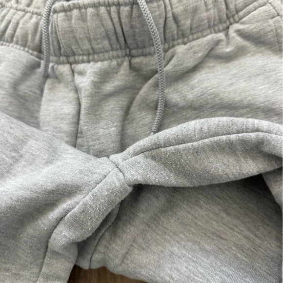 Alo Yoga Accolade Sweatpants Medium - Picture 3 of 8